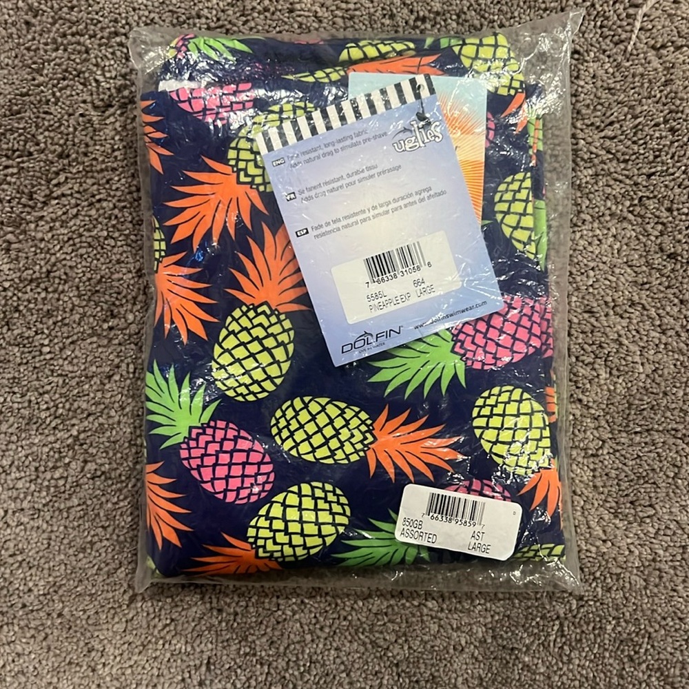 Pineapple drag tights for swim training! NWT